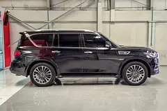 Infiniti QX80