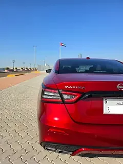 Nissan Maxima