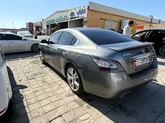 Nissan Maxima