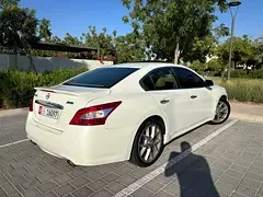 Nissan Maxima