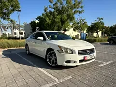 Nissan Maxima