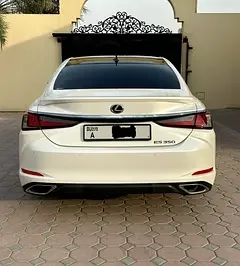 Lexus ES-Series