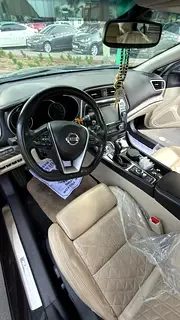 Nissan Maxima