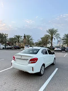 Mitsubishi Attrage