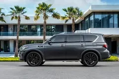 Infiniti QX80