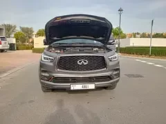 Infiniti QX80
