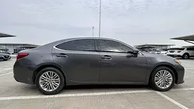 Lexus ES-Series