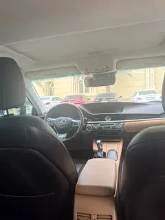 Lexus ES-Series