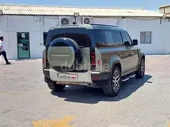 Land Rover Defender