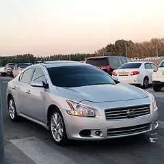 Nissan Maxima