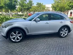 Infiniti FX50