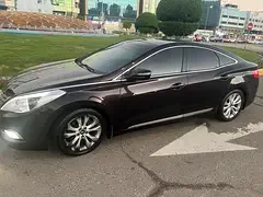 Hyundai Azera