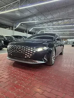 Hyundai Azera