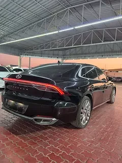 Hyundai Azera
