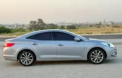 Hyundai Azera