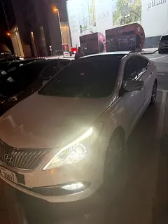 Hyundai Azera