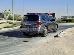Infiniti QX80