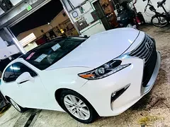 Lexus ES-Series