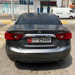 Nissan Maxima