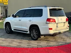 Lexus LX-Series