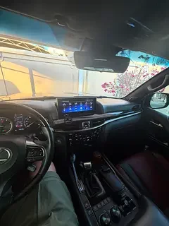 Lexus LX-Series