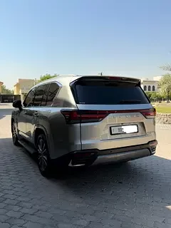 Lexus LX-Series