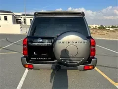 Nissan Patrol Safari