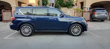 Infiniti QX80
