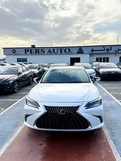 Lexus ES-Series