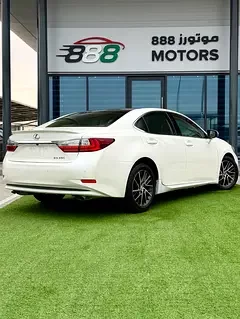 Lexus ES-Series