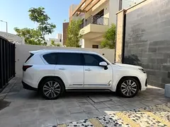 Lexus LX-Series
