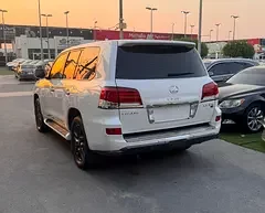 Lexus LX-Series