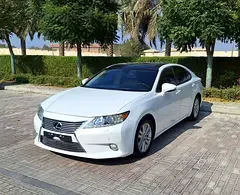 Lexus ES-Series