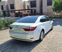 Lexus ES-Series