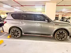 Nissan Armada