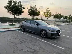 Nissan Maxima