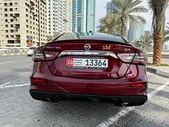 Nissan Maxima