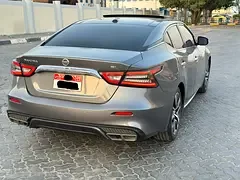 Nissan Maxima