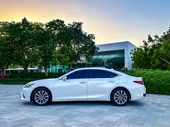Lexus ES-Series