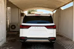 Lexus LX-Series