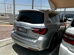 Infiniti QX80