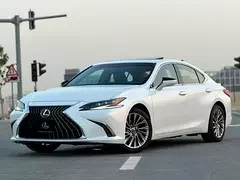 Lexus ES-Series