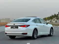 Lexus ES-Series