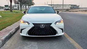 Lexus ES-Series
