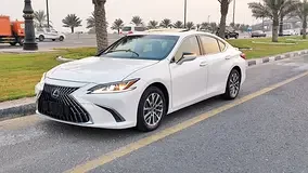 Lexus ES-Series