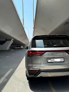 Lexus LX-Series