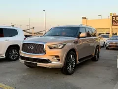 Infiniti QX80