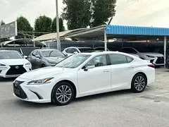 Lexus ES-Series