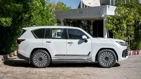 Lexus LX-Series