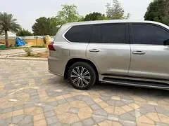 Lexus LX-Series